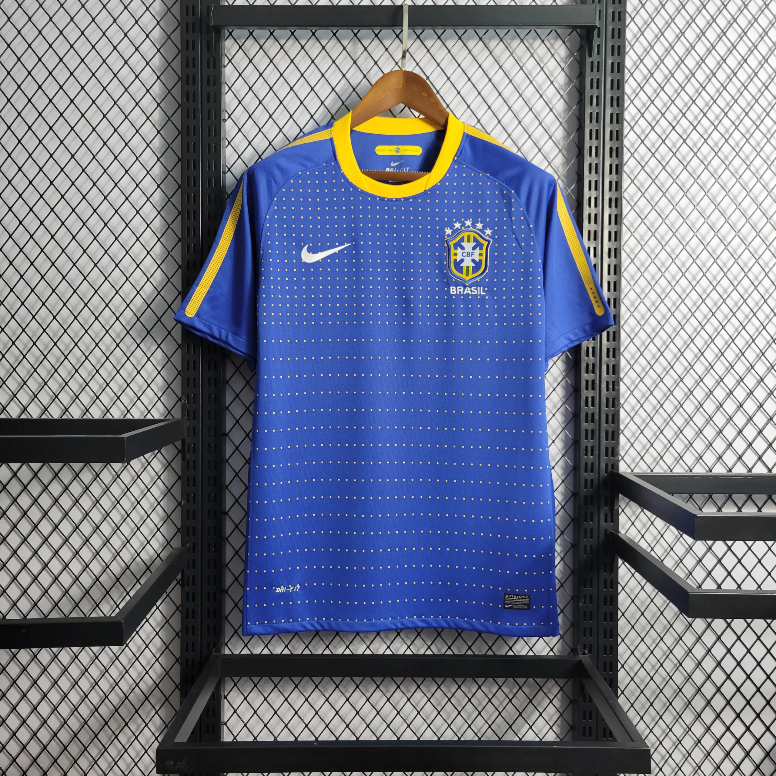 2010 Retro Brazil Away Football Shirt