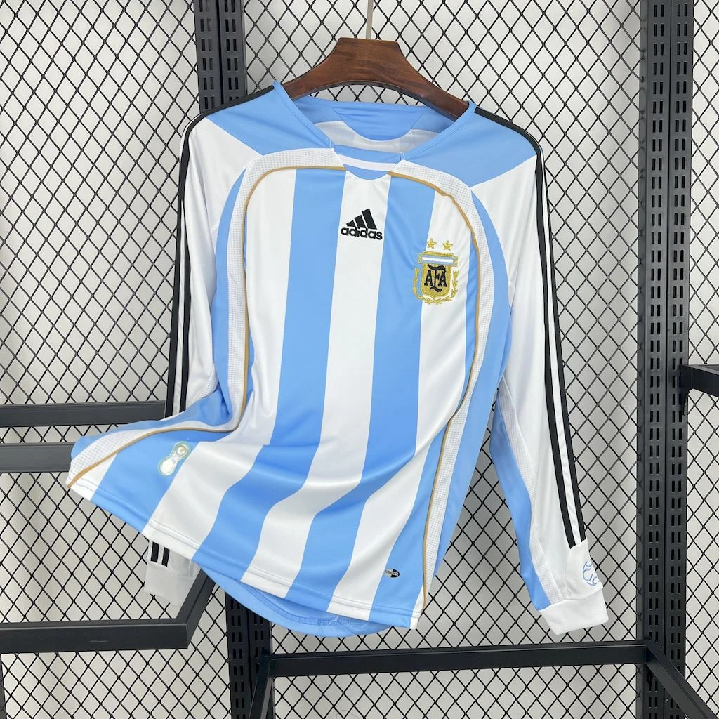 2006/2007 Retro Long Sleeve Argentina Home Football Shirt