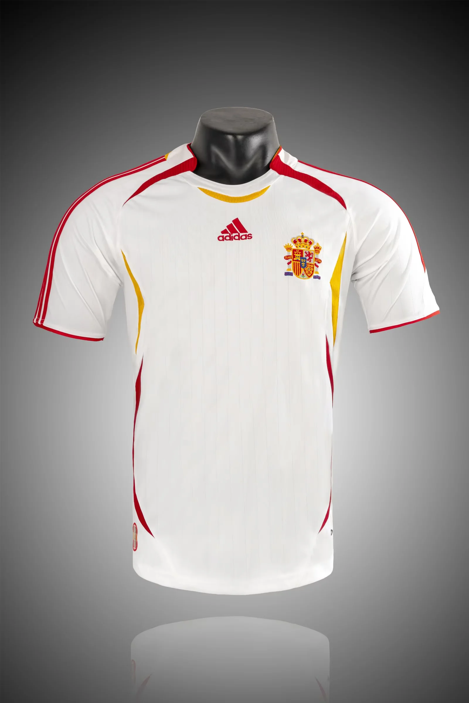 2006 Retro Spain Away Football Shirt